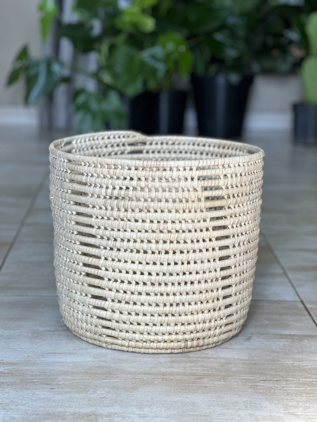 XL Neutral Basket - Open Design