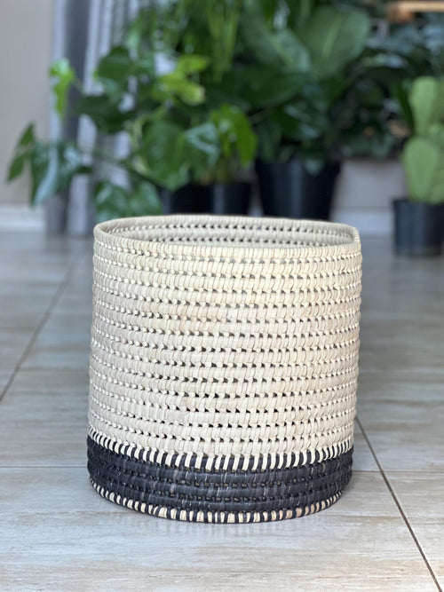 Black Base XL Basket