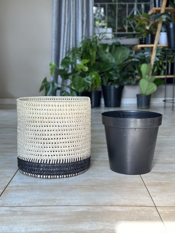 Black Base XL Basket