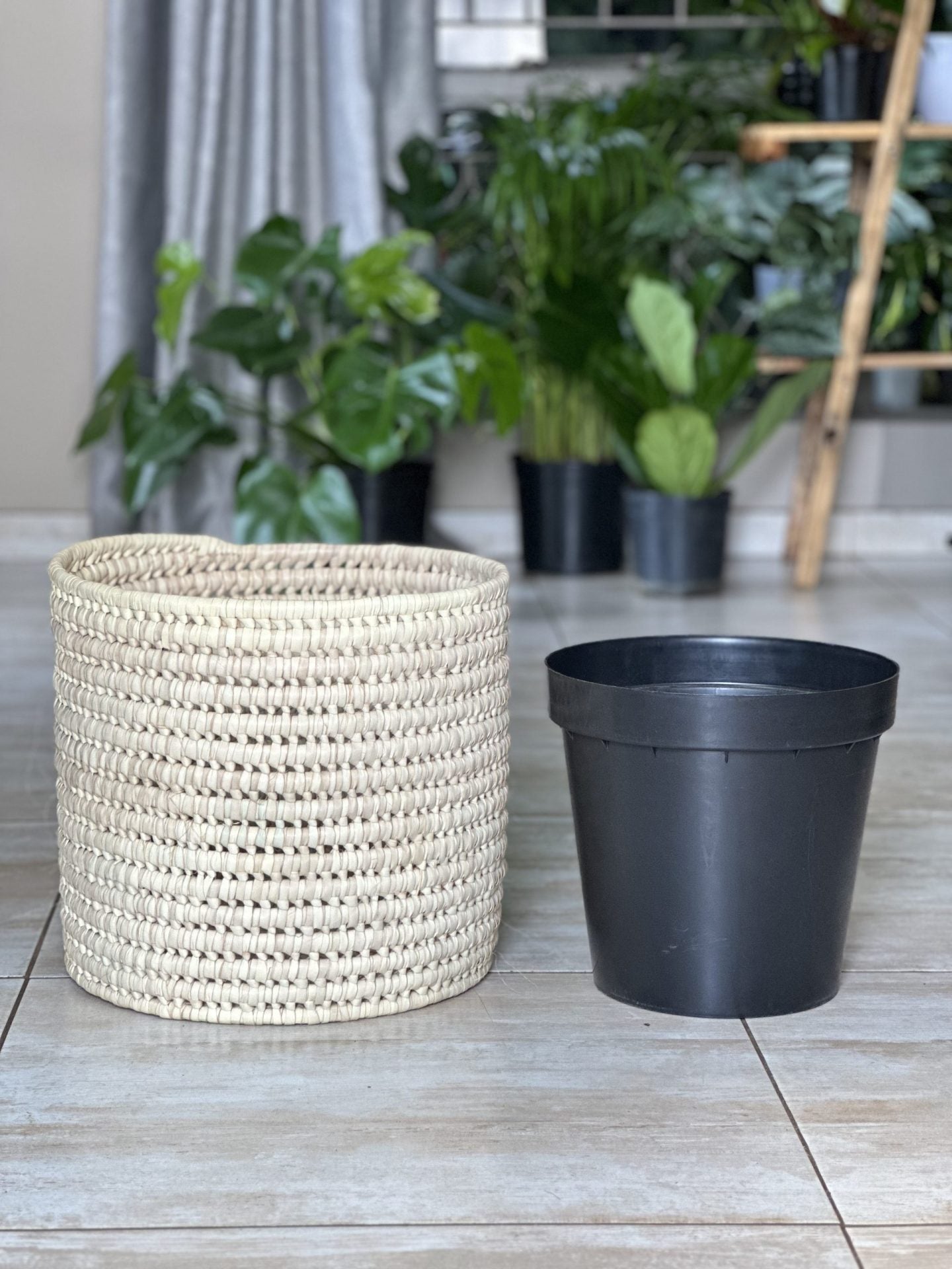 Neutral XL Basket- Solid Design