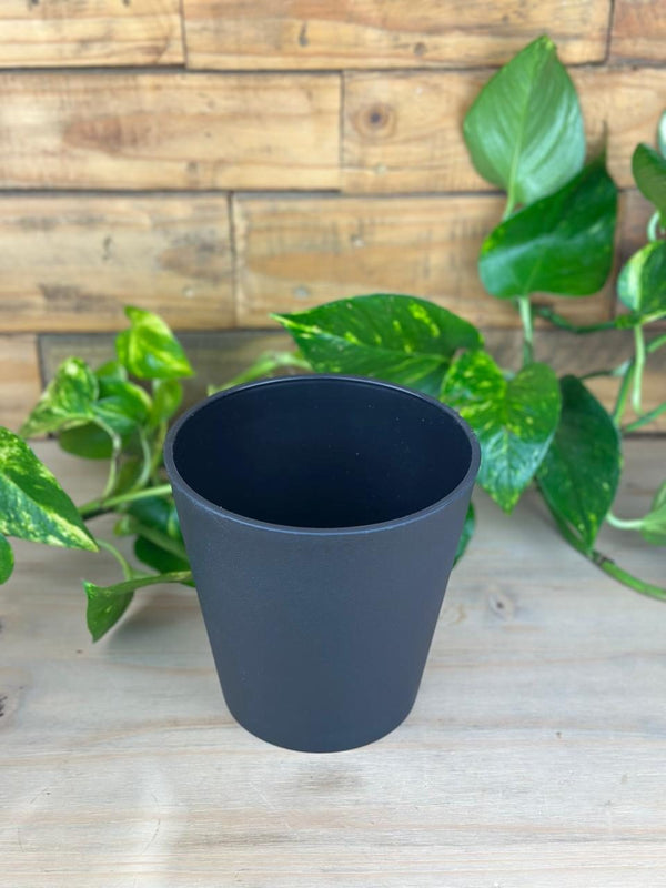Small Zaya Pot - Black